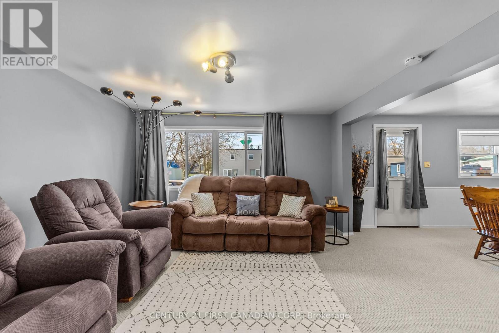 184 Water Street, Lucan Biddulph, Ontario  N0M 2J0 - Photo 35 - X12981438