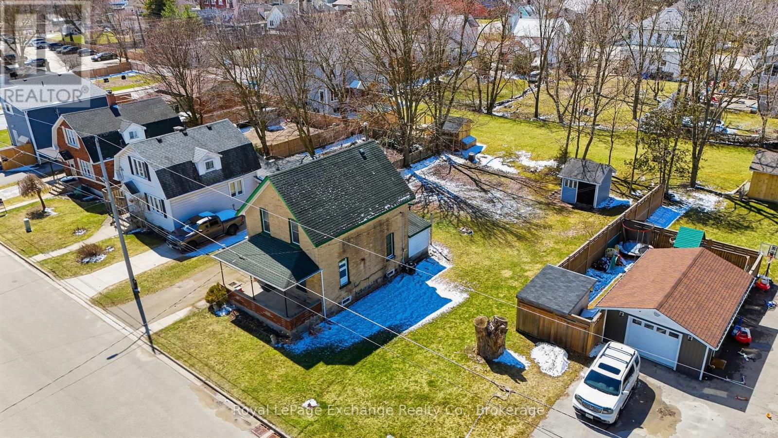 588 11th Avenue, Hanover, Ontario  N4N 2S6 - Photo 39 - X12981660