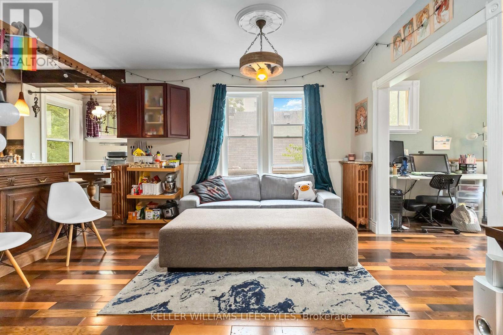 Upper - 92 Kent Street, London East, Ontario  N6A 1L1 - Photo 8 - X12981490