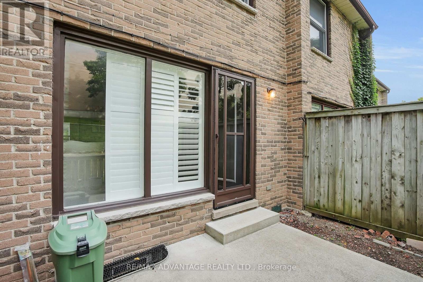 60 - 634 Wonderland Road S, London South, Ontario  N6K 1L8 - Photo 24 - X12981578