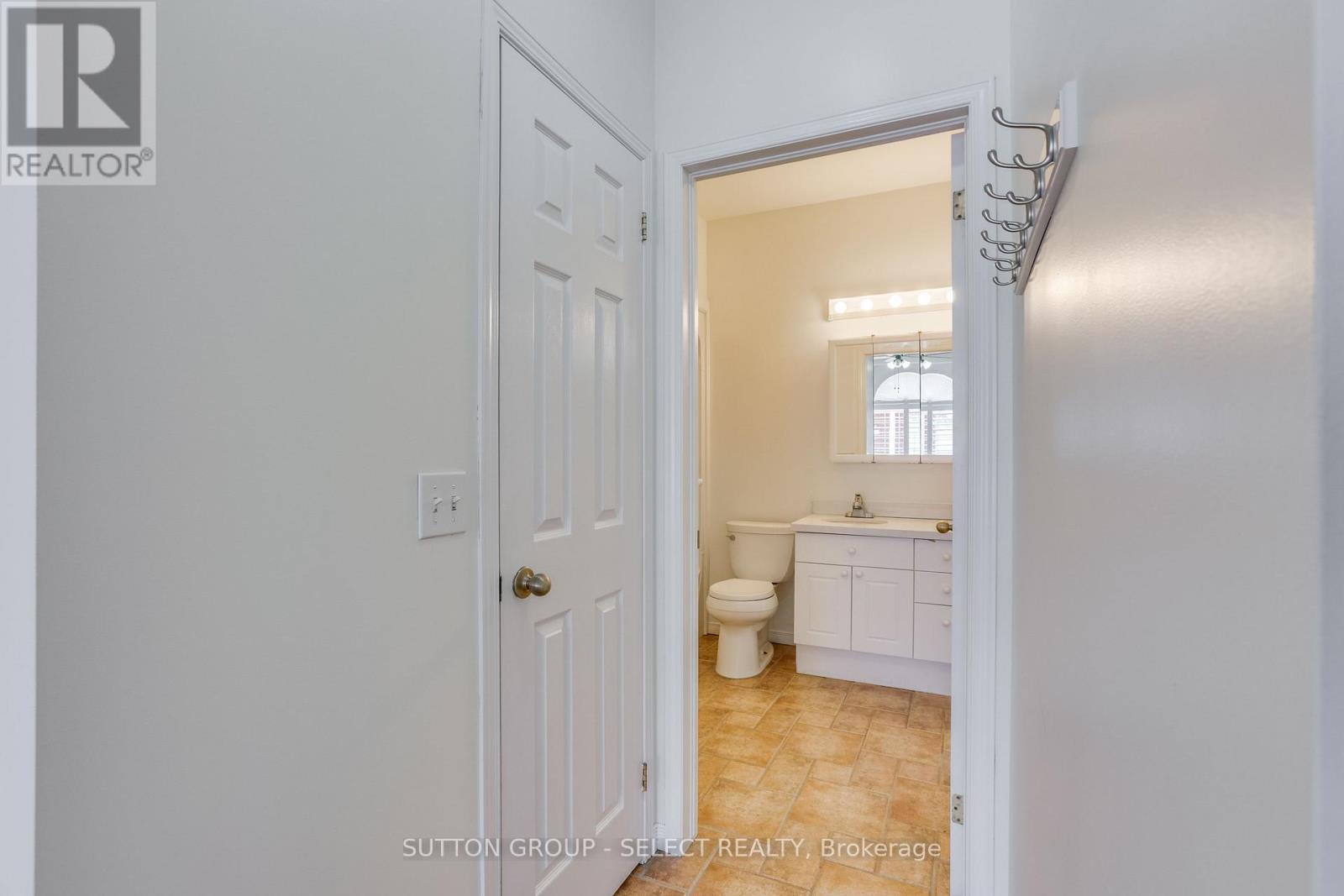 25 - 1555 Highbury Avenue N, London East, Ontario  N5Y 5R2 - Photo 12 - X12981610