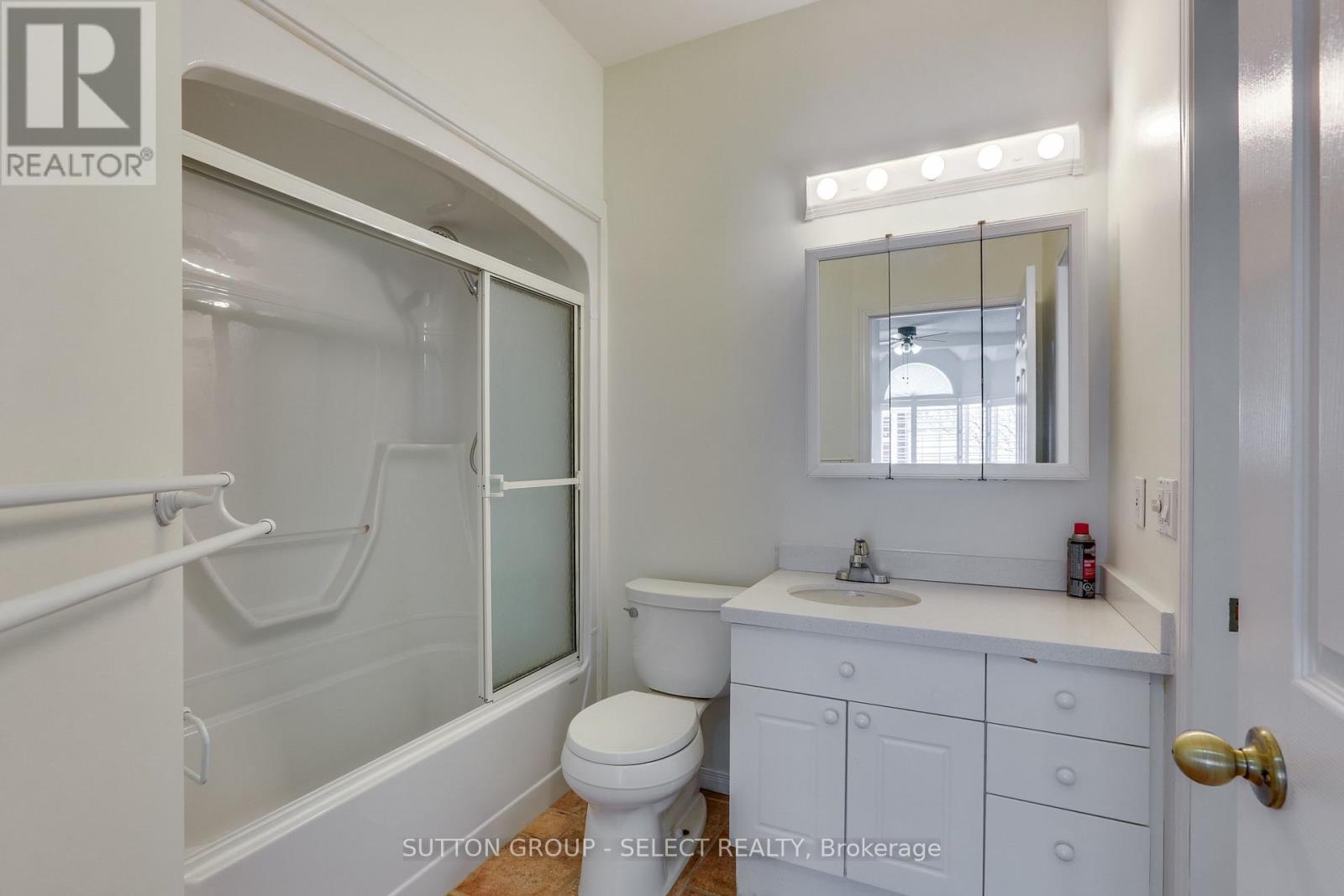 25 - 1555 Highbury Avenue N, London East, Ontario  N5Y 5R2 - Photo 14 - X12981610