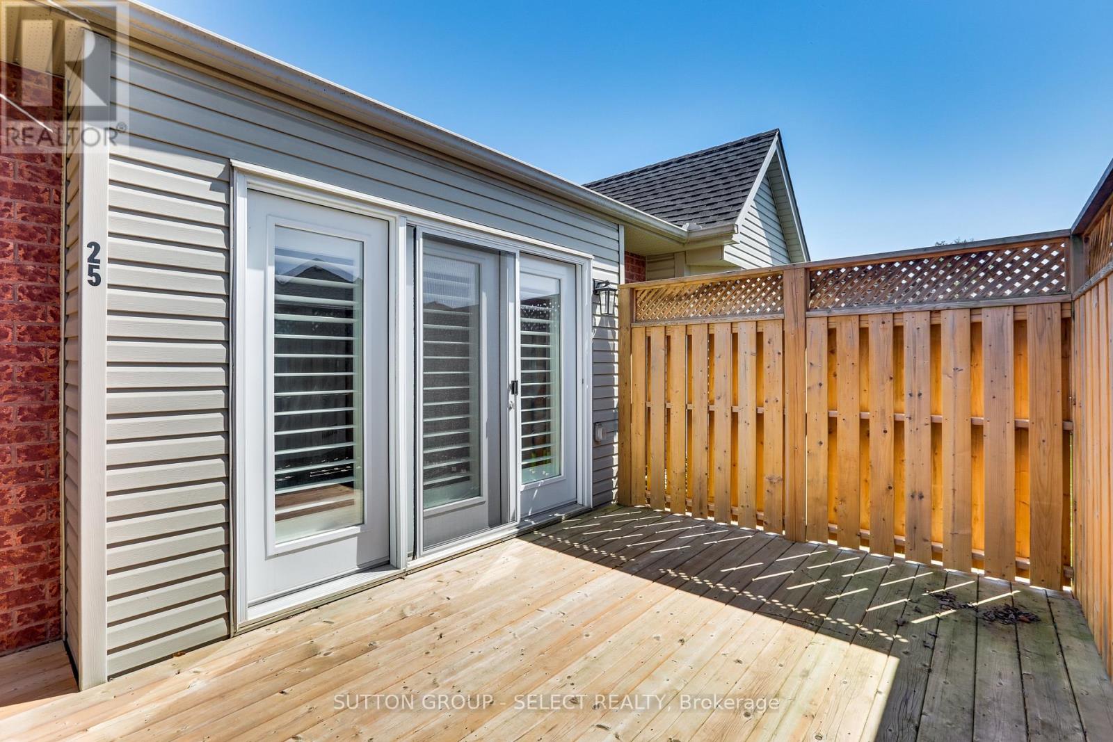 25 - 1555 Highbury Avenue N, London East, Ontario  N5Y 5R2 - Photo 44 - X12981610