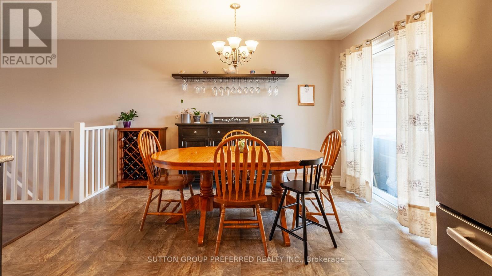 42 Leesboro Trail, Thames Centre, Ontario  N0M 2P0 - Photo 13 - X12981674