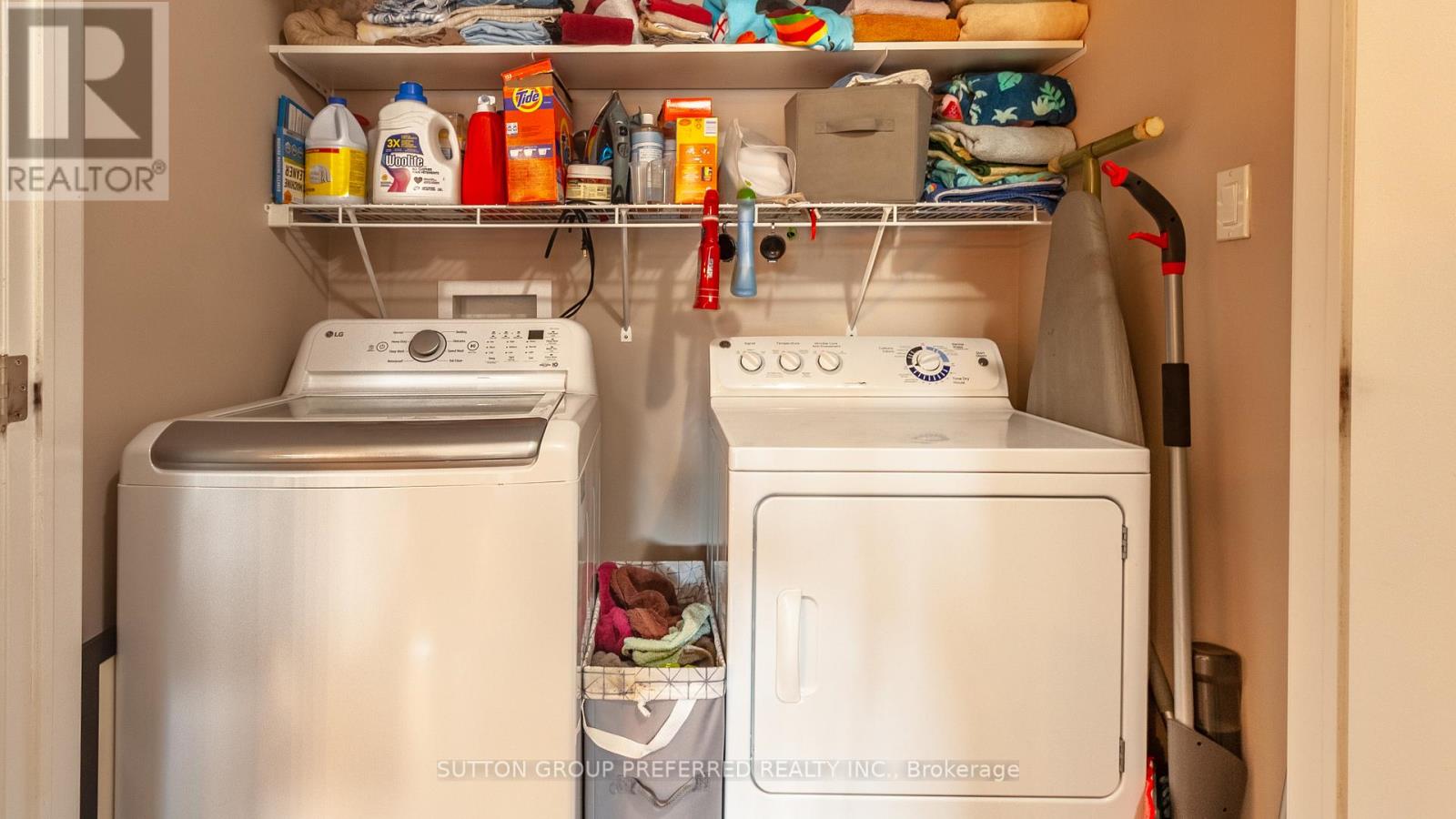 42 Leesboro Trail, Thames Centre, Ontario  N0M 2P0 - Photo 28 - X12981674