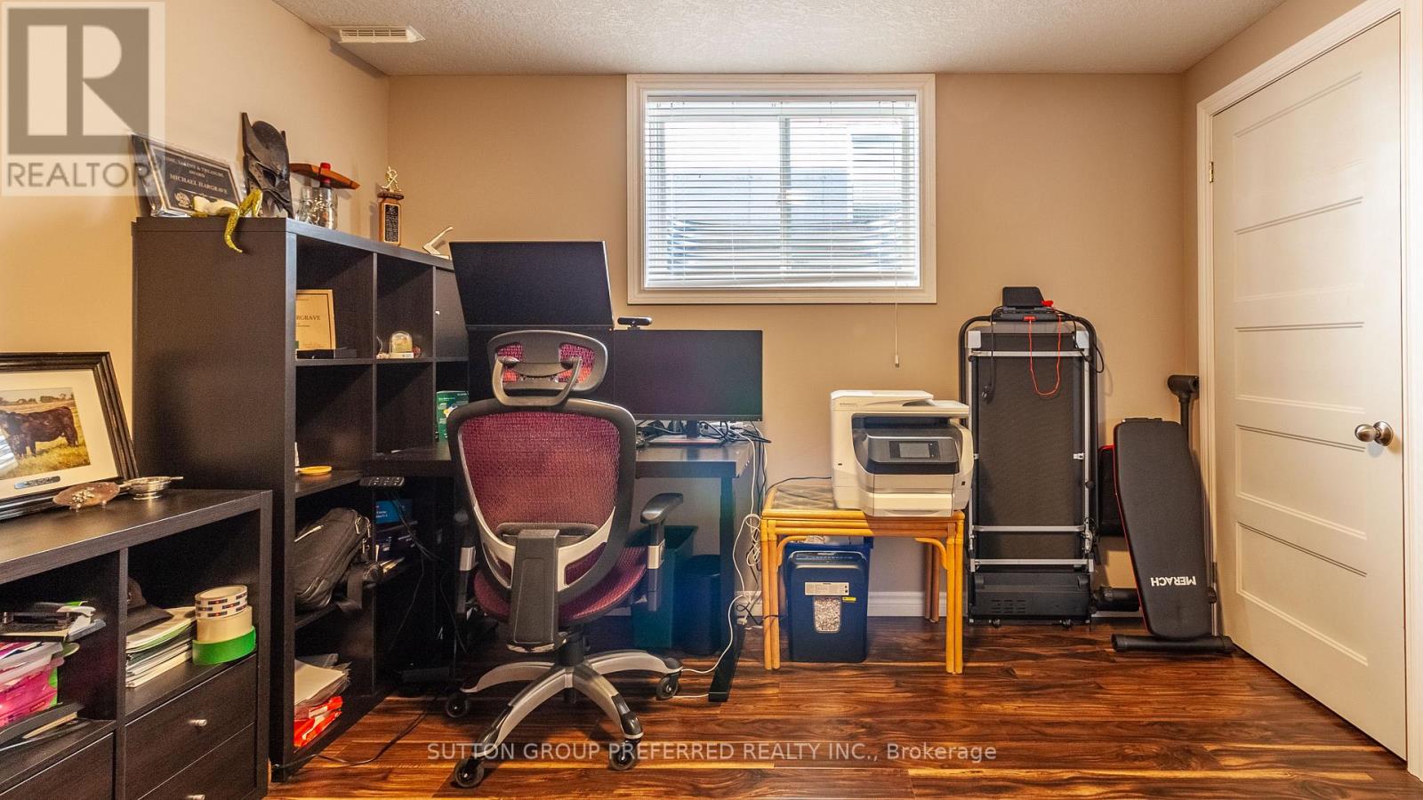 42 Leesboro Trail, Thames Centre, Ontario  N0M 2P0 - Photo 36 - X12981674