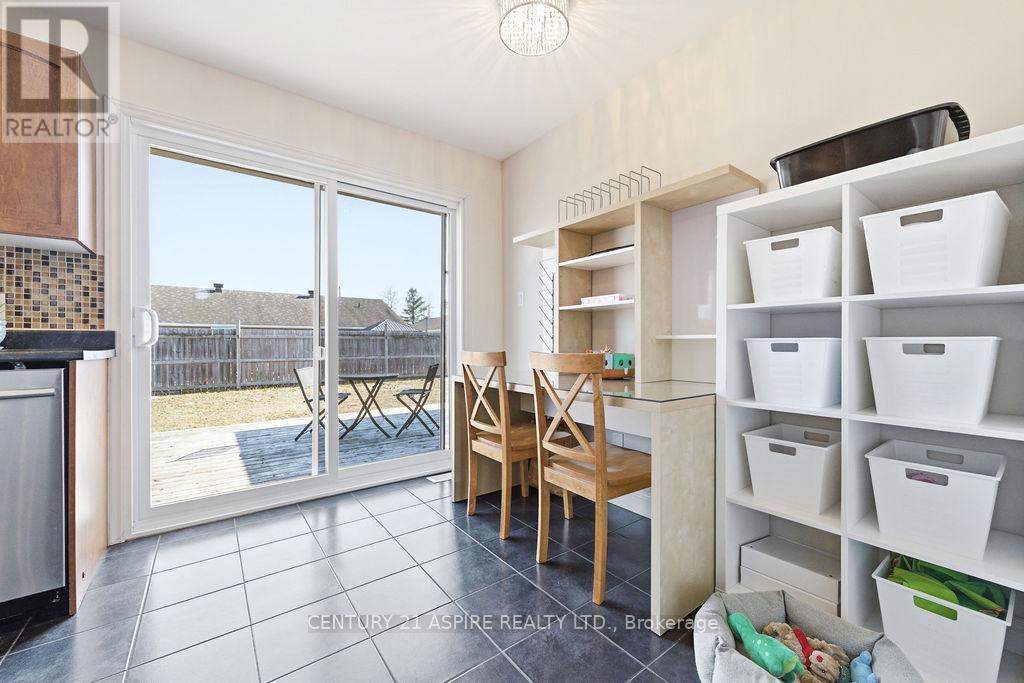 523 Turning Stone Crescent, Petawawa, Ontario  K8H 0B3 - Photo 11 - X12981532