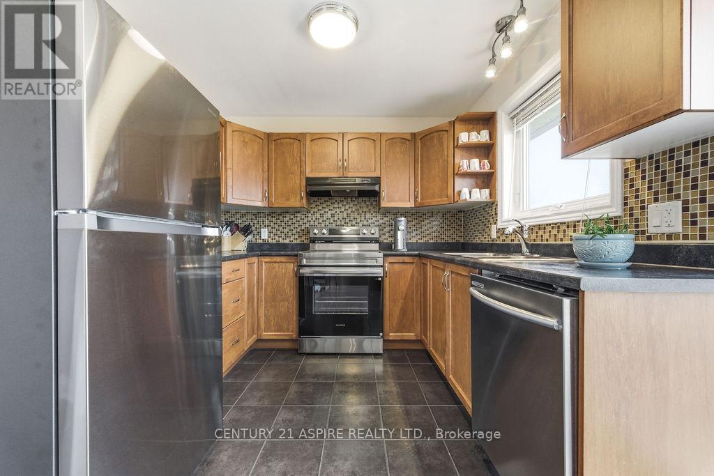 523 Turning Stone Crescent, Petawawa, Ontario  K8H 0B3 - Photo 13 - X12981532