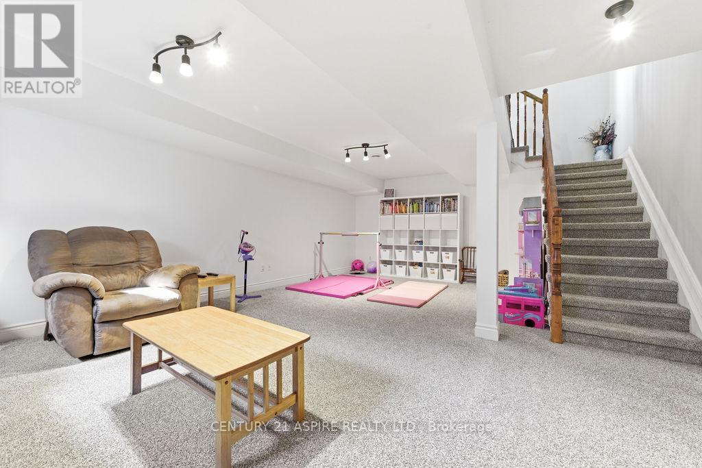 523 Turning Stone Crescent, Petawawa, Ontario  K8H 0B3 - Photo 34 - X12981532