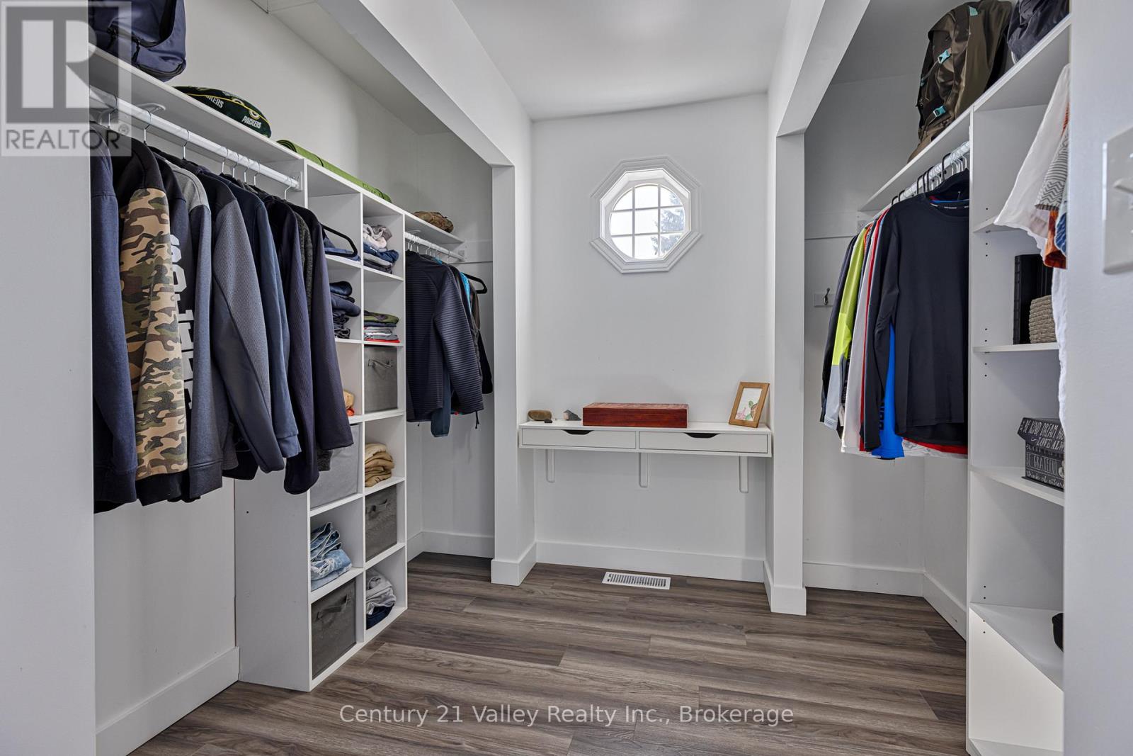 690 Pineridge Crescent, Petawawa, Ontario  K8A 7X6 - Photo 12 - X12981654