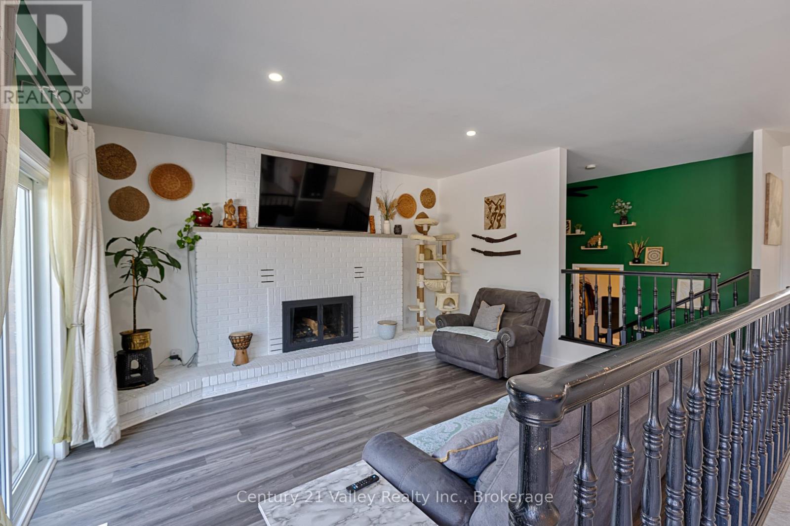 690 Pineridge Crescent, Petawawa, Ontario  K8A 7X6 - Photo 23 - X12981654