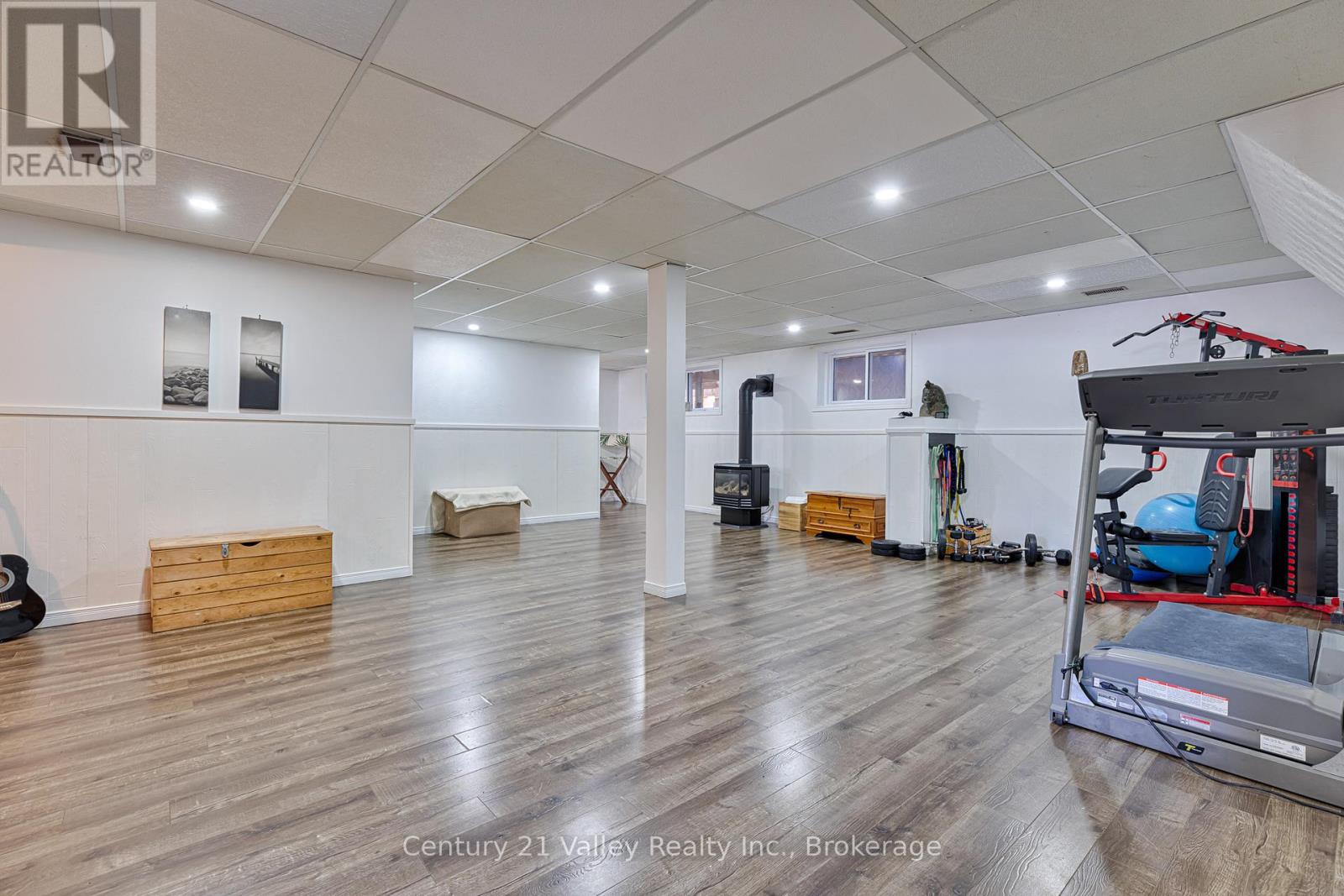 690 Pineridge Crescent, Petawawa, Ontario  K8A 7X6 - Photo 28 - X12981654