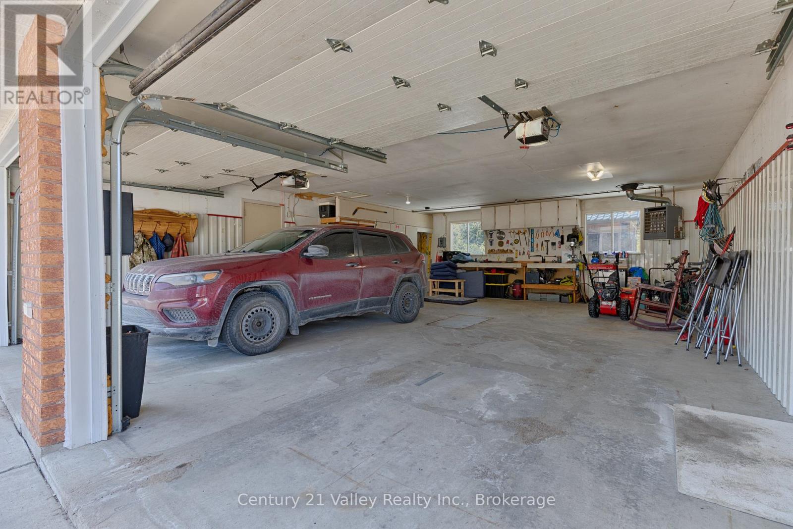 690 Pineridge Crescent, Petawawa, Ontario  K8A 7X6 - Photo 34 - X12981654