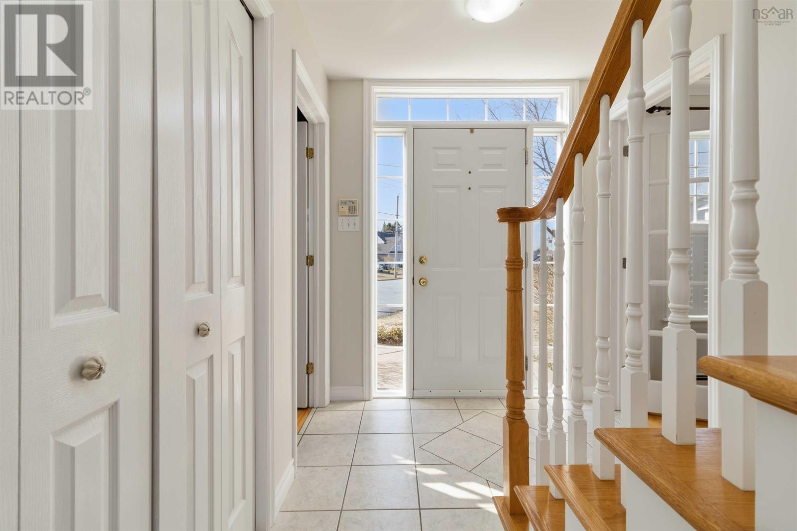 46 Stone Gate Court, Dartmouth, Nova Scotia  B2X 3T2 - Photo 3 - 202606946