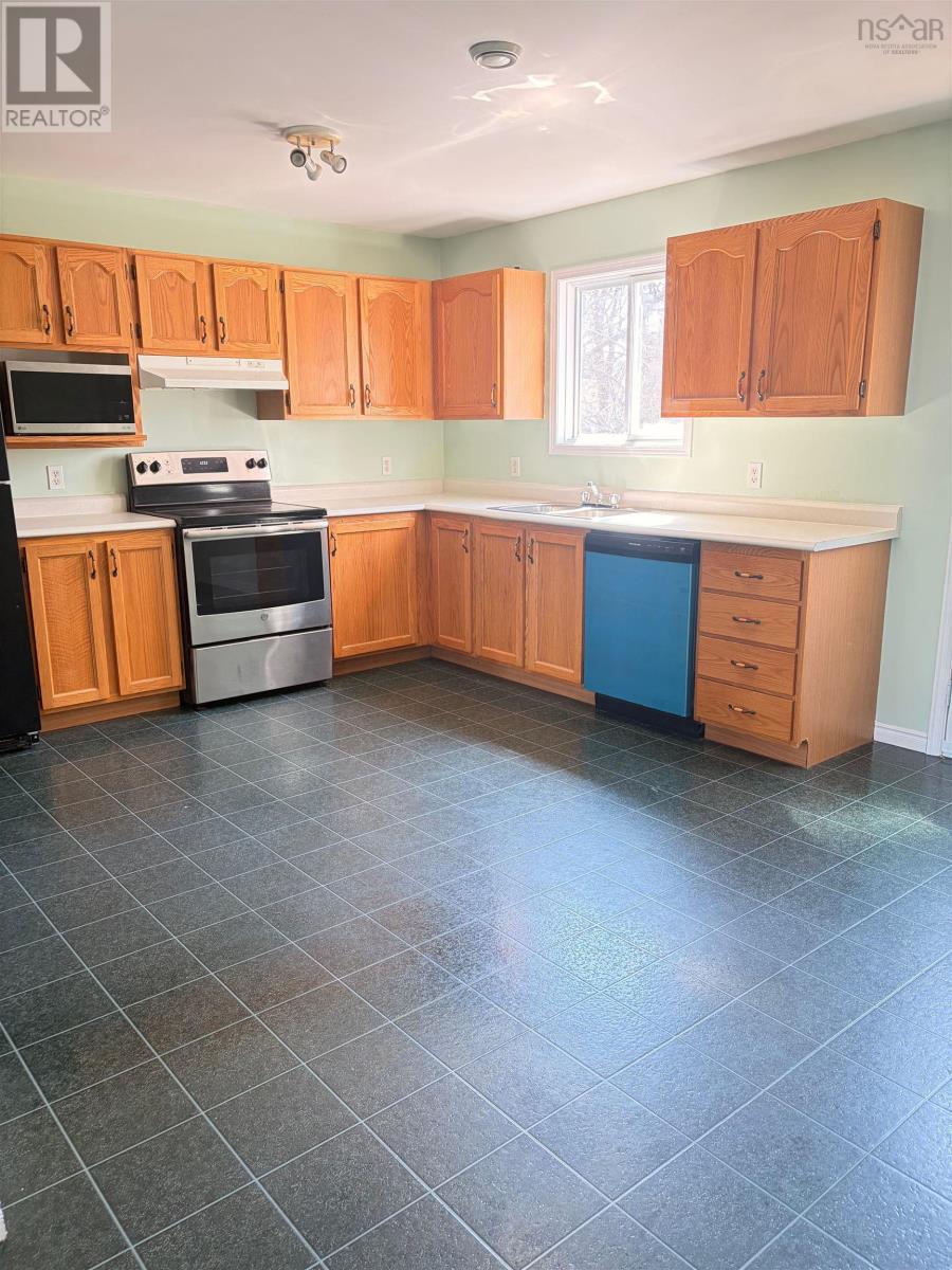 102 Abrams, Halifax, Nova Scotia  B3P 2S1 - Photo 5 - 202606951