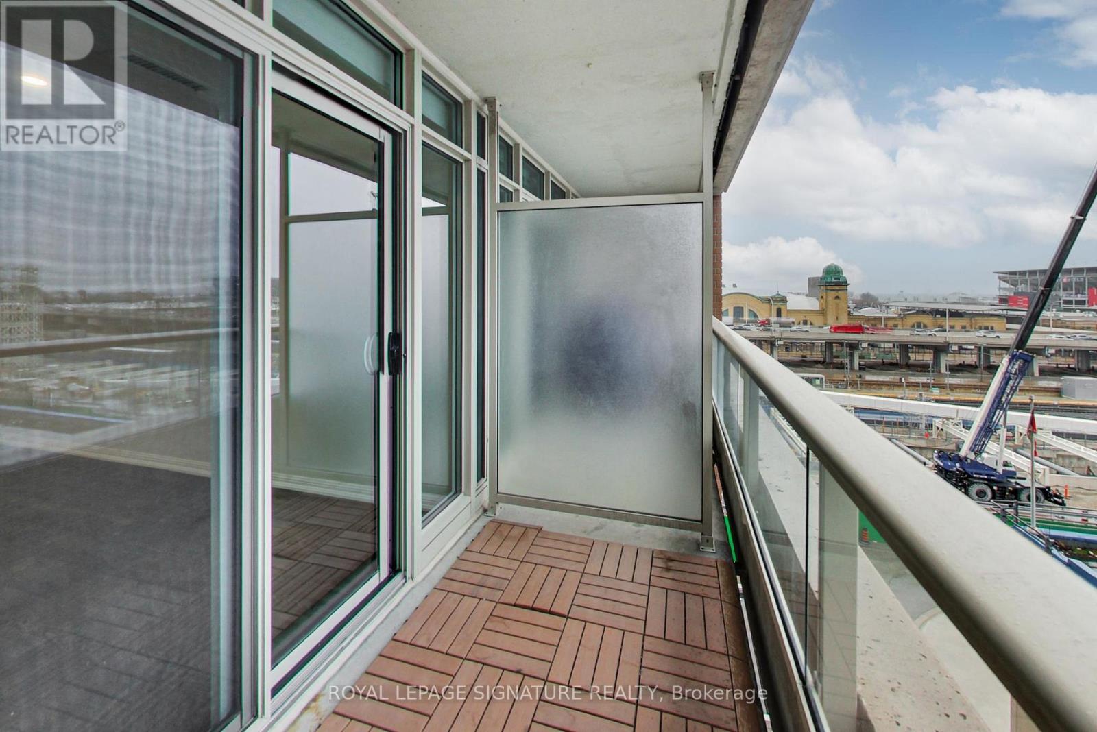 701 - 85 East Liberty Street, Toronto, Ontario  M6K 3R4 - Photo 23 - C12981512