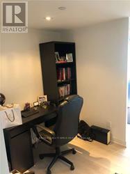 1712 - 80 Queens Wharf Road, Toronto, Ontario  M5V 3Y2 - Photo 10 - C12981546