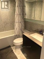 1712 - 80 Queens Wharf Road, Toronto, Ontario  M5V 3Y2 - Photo 16 - C12981546