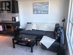 1712 - 80 Queens Wharf Road, Toronto, Ontario  M5V 3Y2 - Photo 8 - C12981546