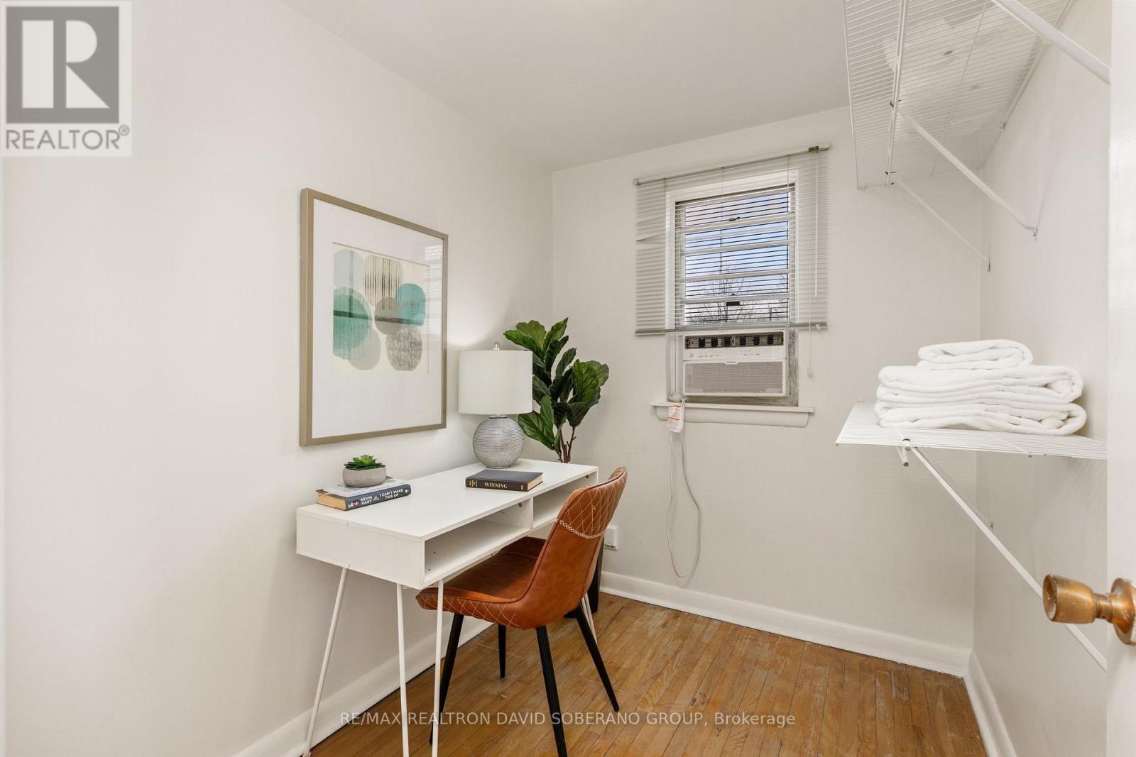 38 Touraine Avenue, Toronto, Ontario  M3H 1R2 - Photo 20 - C12981576