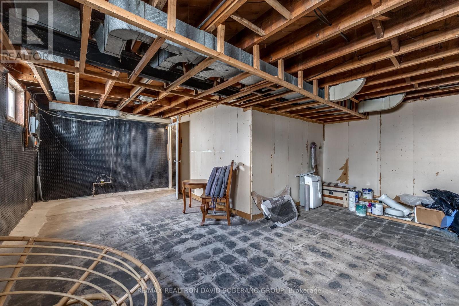 38 Touraine Avenue, Toronto, Ontario  M3H 1R2 - Photo 25 - C12981576