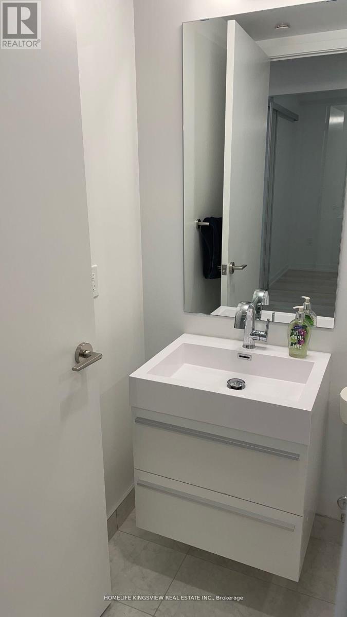 3502 - 39 Roehampton Avenue, Toronto, Ontario  M4P 0G1 - Photo 16 - C12981614