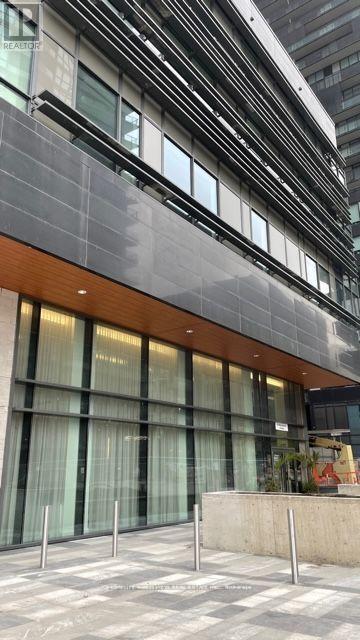 3502 - 39 Roehampton Avenue, Toronto, Ontario  M4P 0G1 - Photo 4 - C12981614