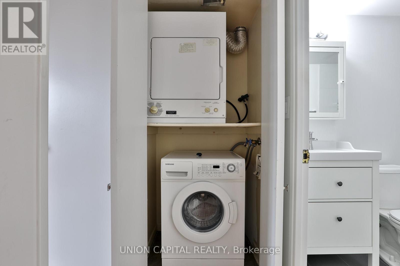 517 - 44 St Joseph Street, Toronto, Ontario  M4Y 2W4 - Photo 18 - C12981698