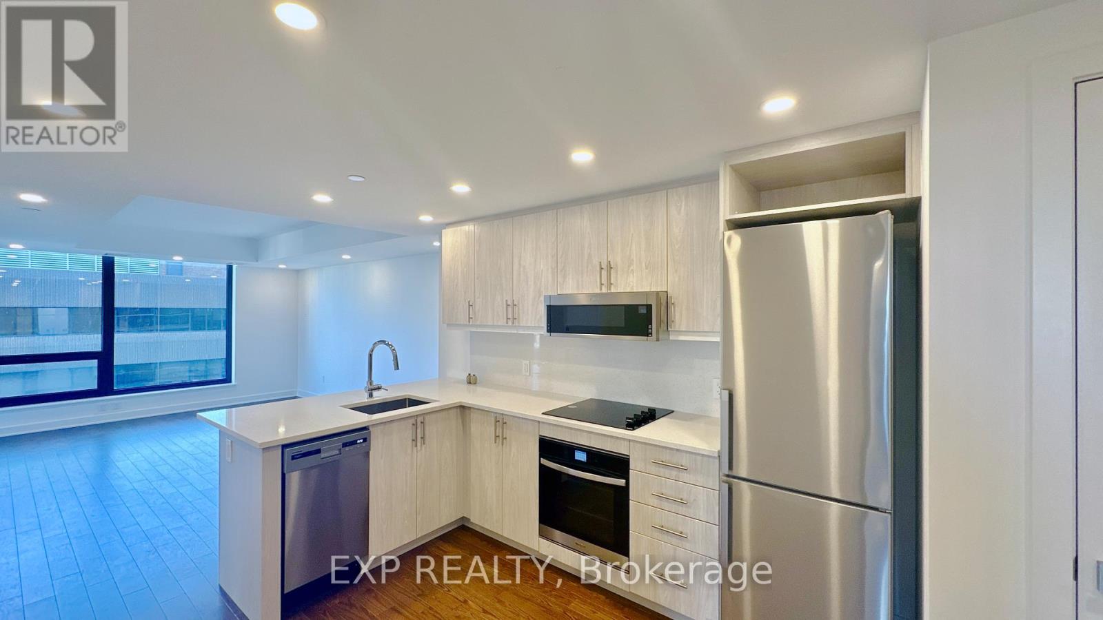 1301 - 340 Queen Street, Ottawa, Ontario  K1R 0G1 - Photo 3 - X12981322