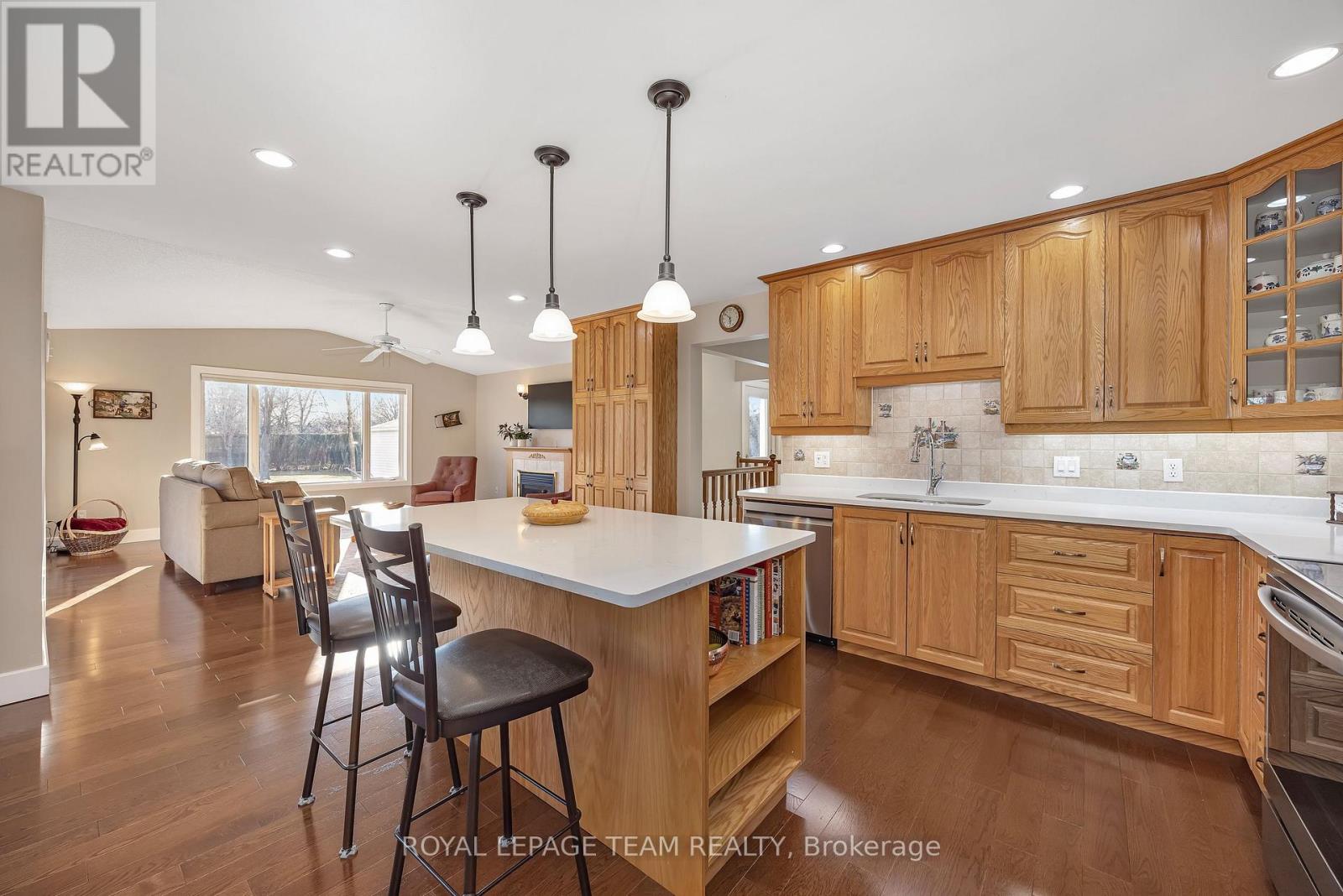 2291 Relin Way, Ottawa, Ontario  K0A 2T0 - Photo 13 - X12981342