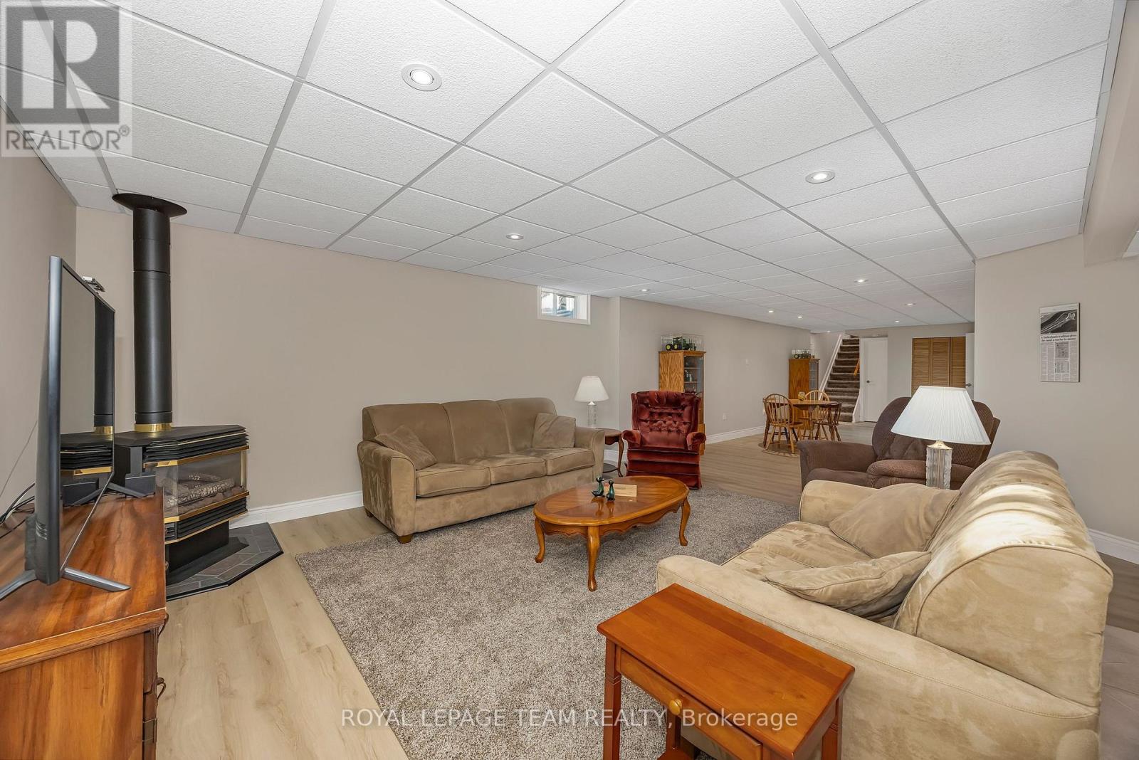 2291 Relin Way, Ottawa, Ontario  K0A 2T0 - Photo 28 - X12981342