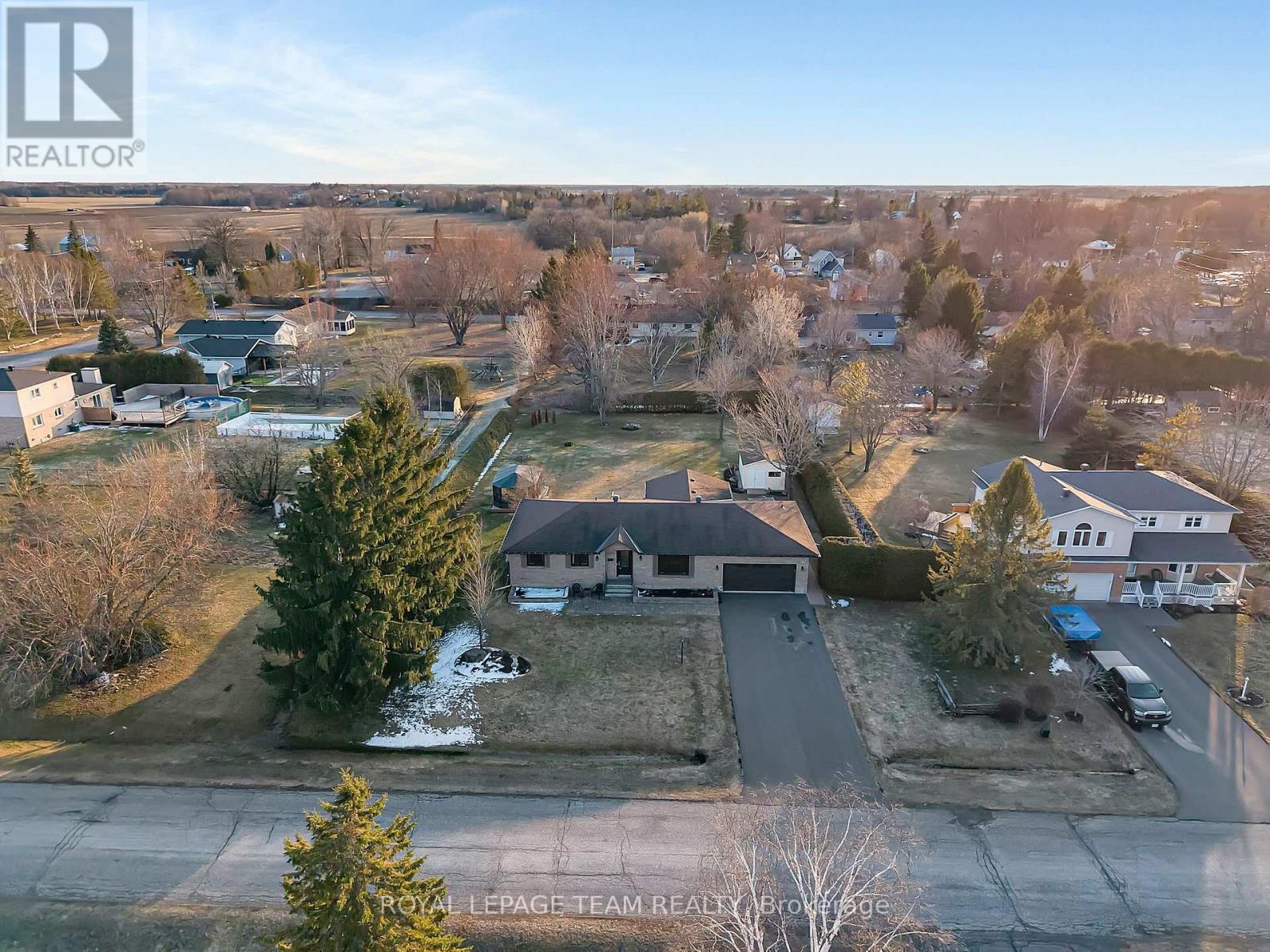 2291 Relin Way, Ottawa, Ontario  K0A 2T0 - Photo 43 - X12981342