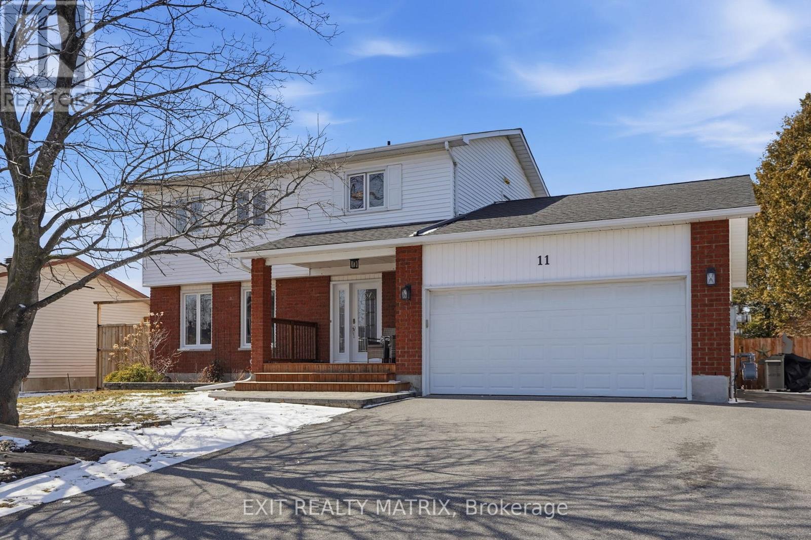 11 PROMENADE BOULEVARD, Russell, Ontario