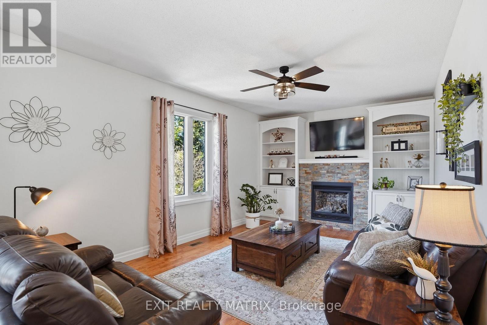 11 Promenade Boulevard, Russell, Ontario  K0A 1W1 - Photo 16 - X12981348