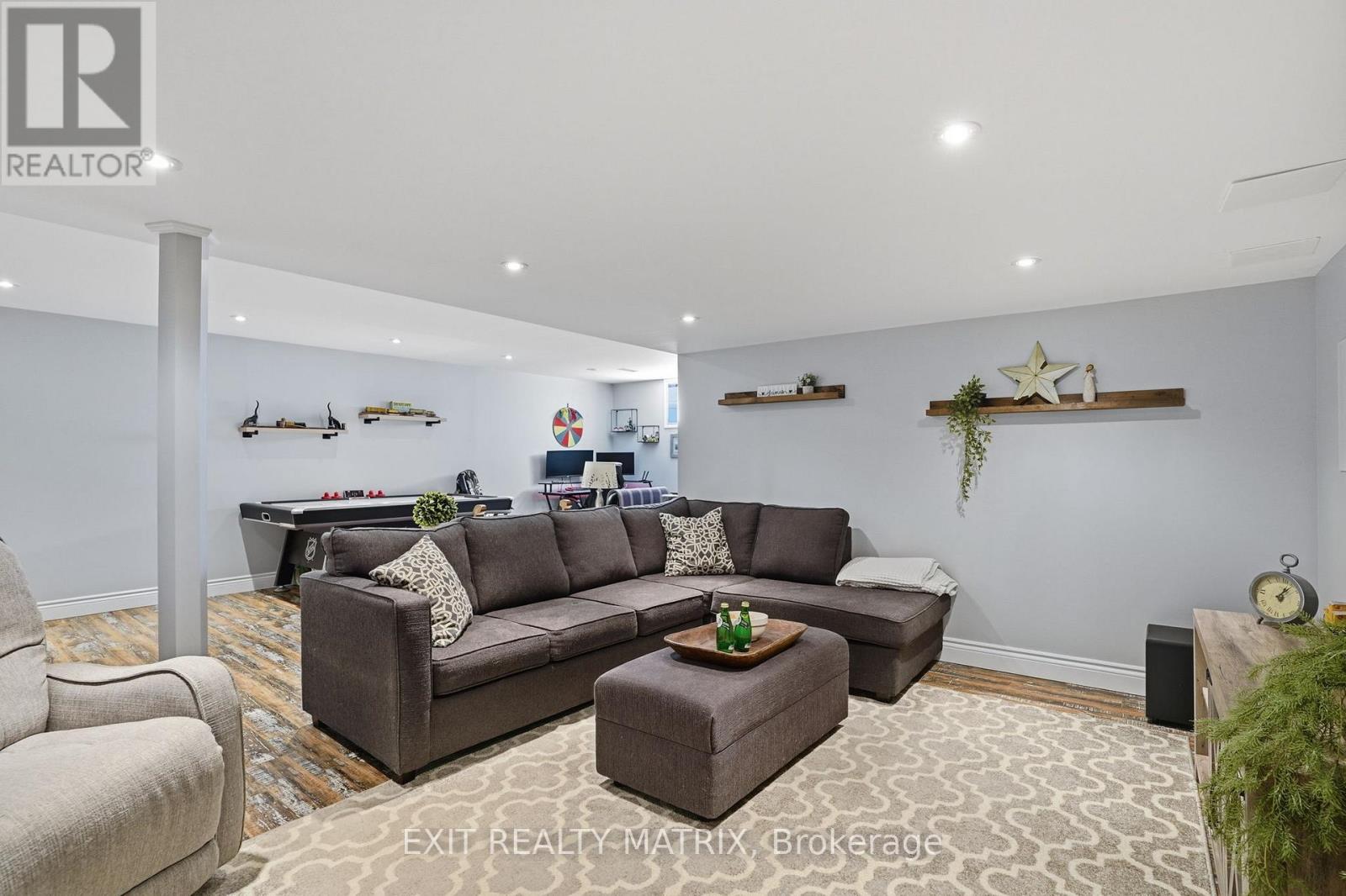 11 Promenade Boulevard, Russell, Ontario  K0A 1W1 - Photo 30 - X12981348