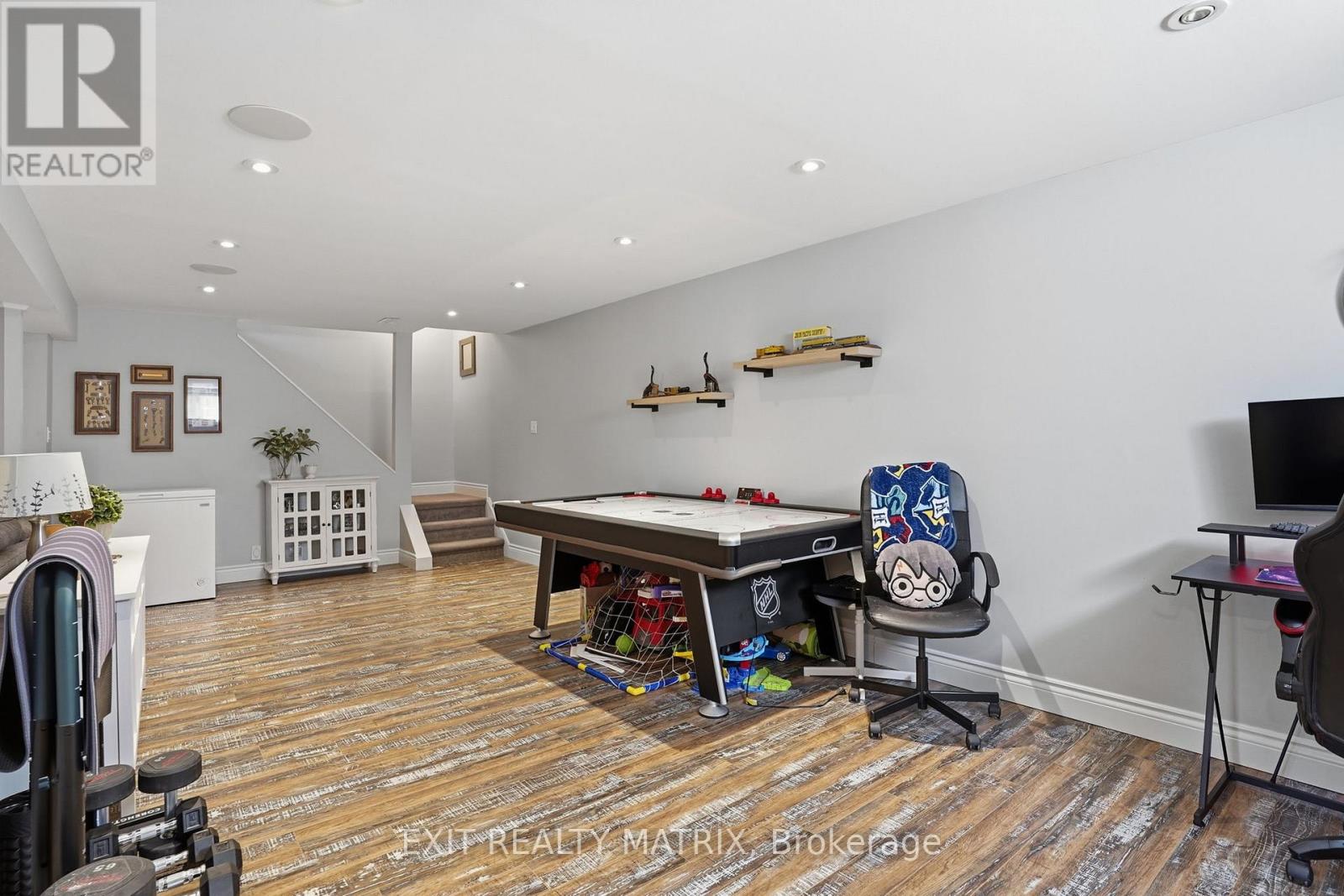 11 Promenade Boulevard, Russell, Ontario  K0A 1W1 - Photo 32 - X12981348