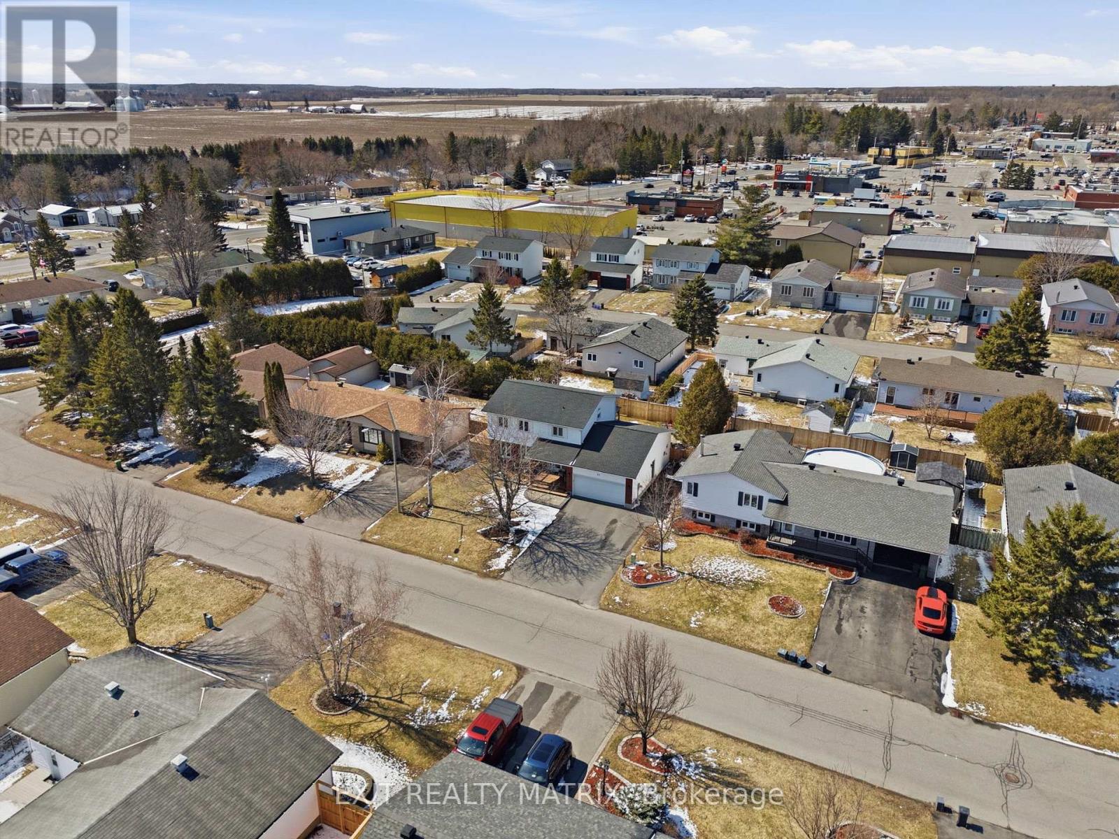 11 Promenade Boulevard, Russell, Ontario  K0A 1W1 - Photo 42 - X12981348