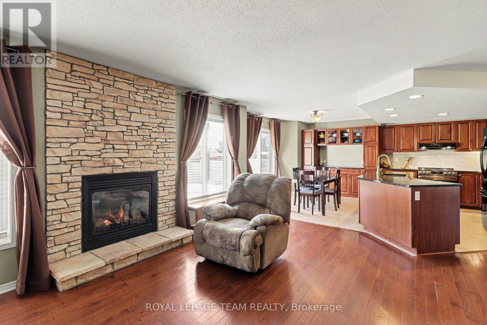 267 Northwind Street, Ottawa, Ontario  K4A 5G5 - Photo 11 - X12981366