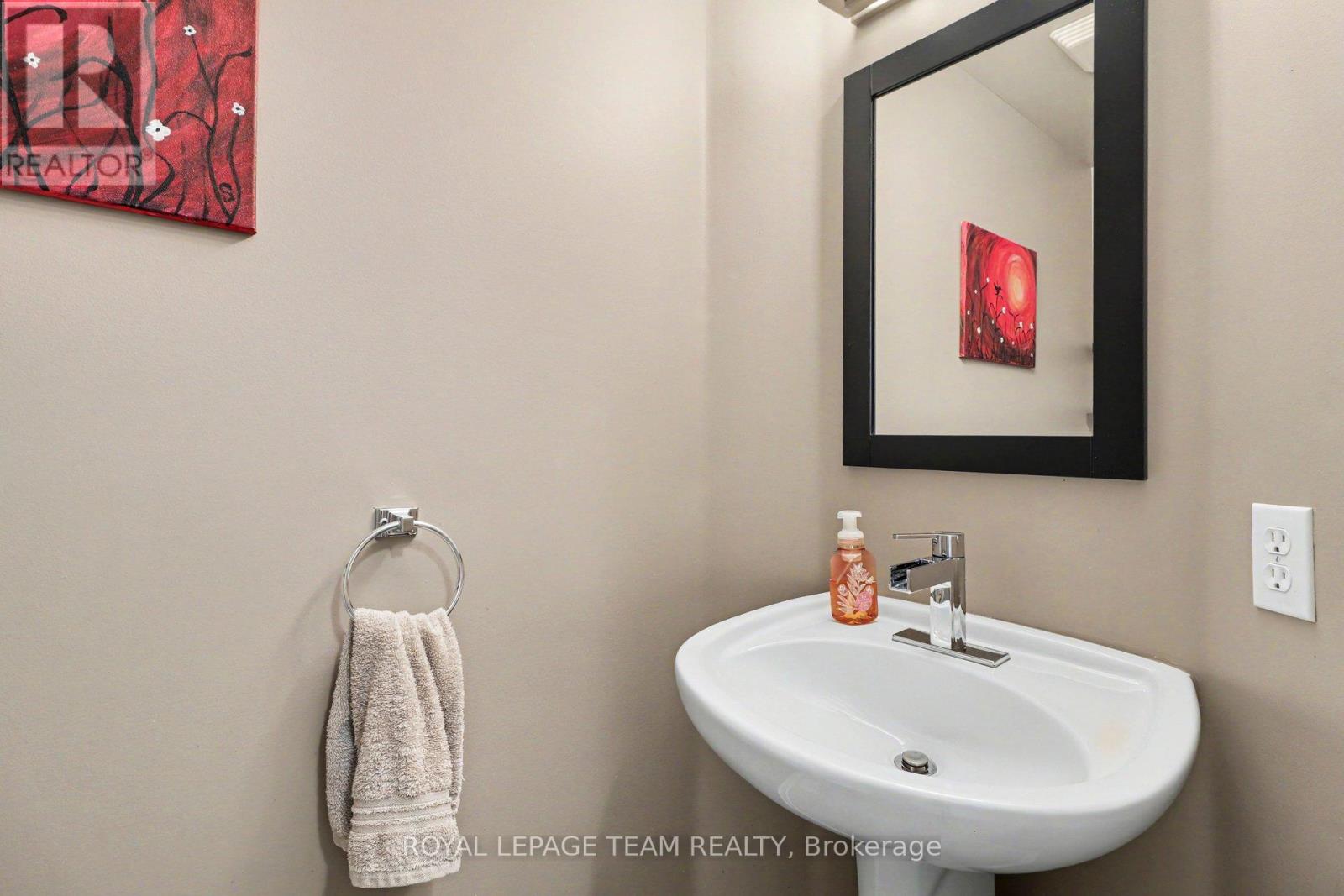 267 Northwind Street, Ottawa, Ontario  K4A 5G5 - Photo 17 - X12981366