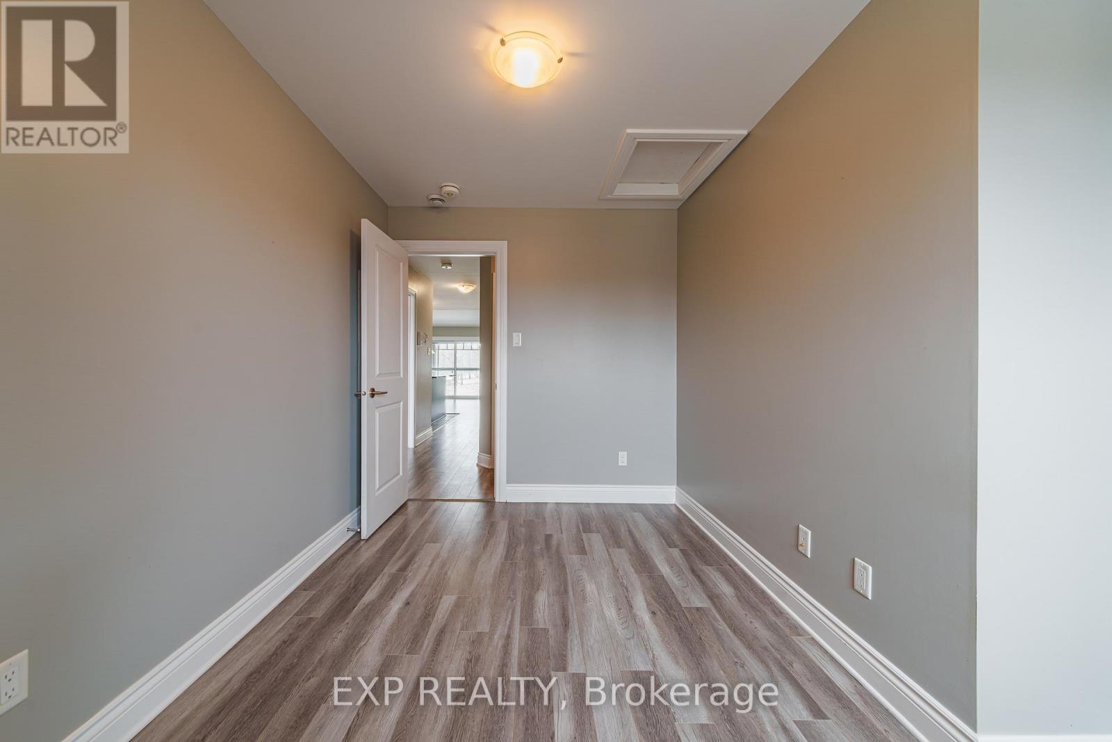 15 - 306 Masters Lane, Clarence-Rockland, Ontario  K4K 0L3 - Photo 8 - X12981396