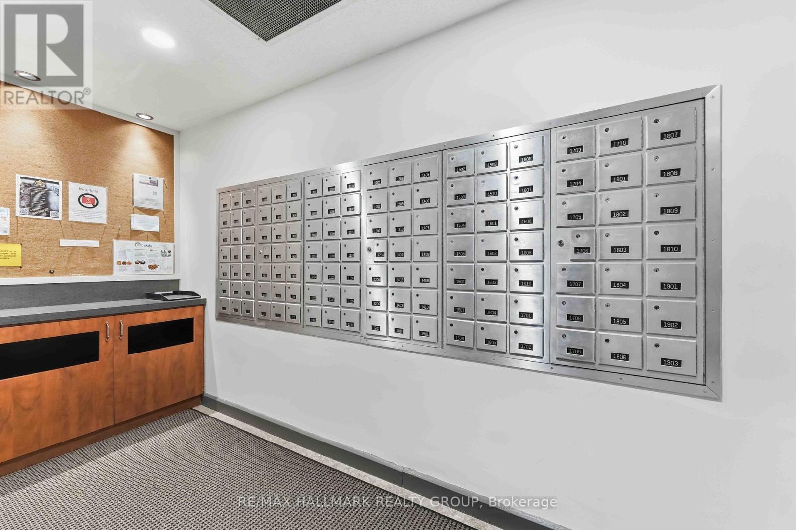 1602 - 199 Kent Street N, Ottawa, Ontario  K2P 2K8 - Photo 10 - X12981432