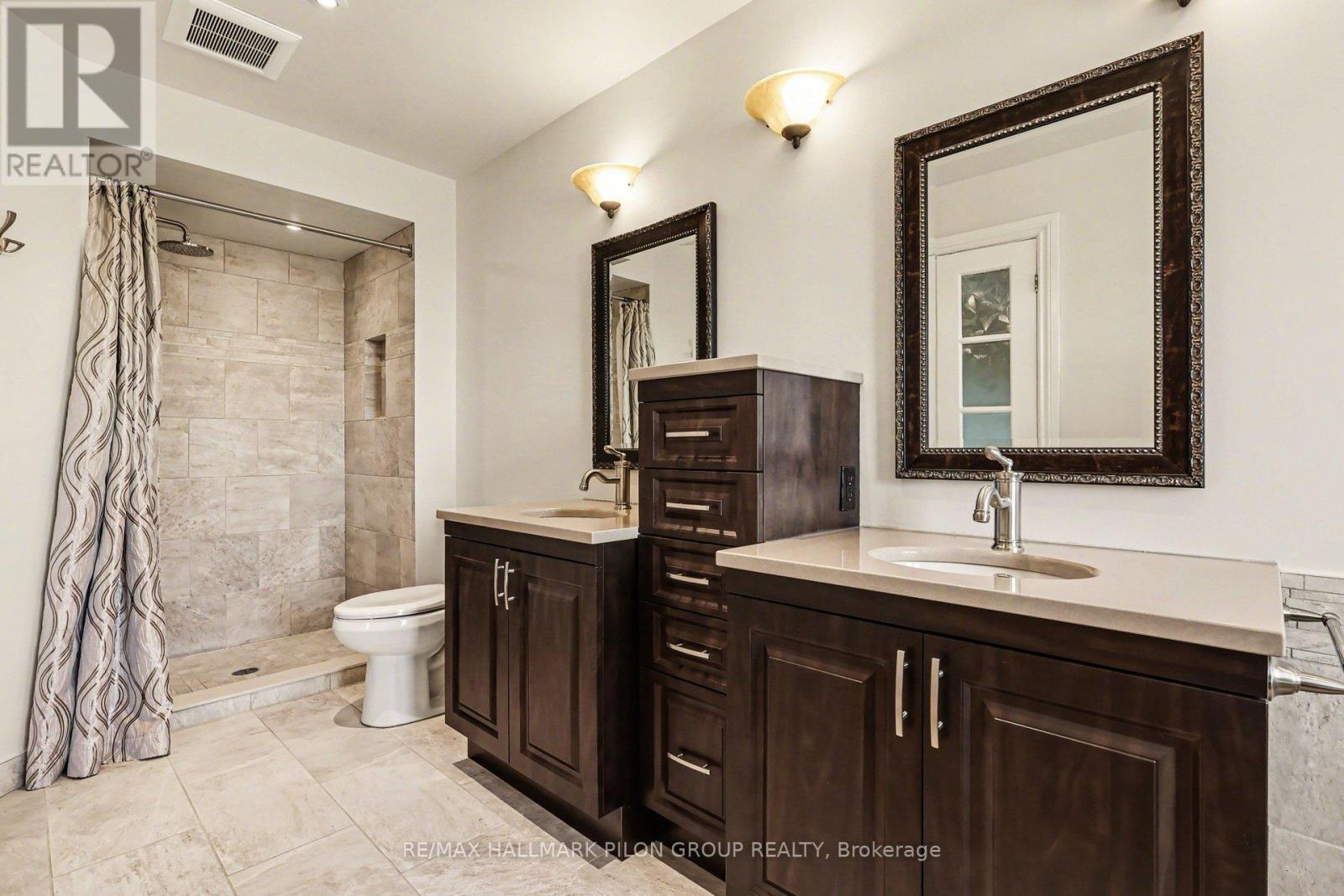 6603 Windsong Avenue, Ottawa, Ontario  K1C 6N1 - Photo 10 - X12981462