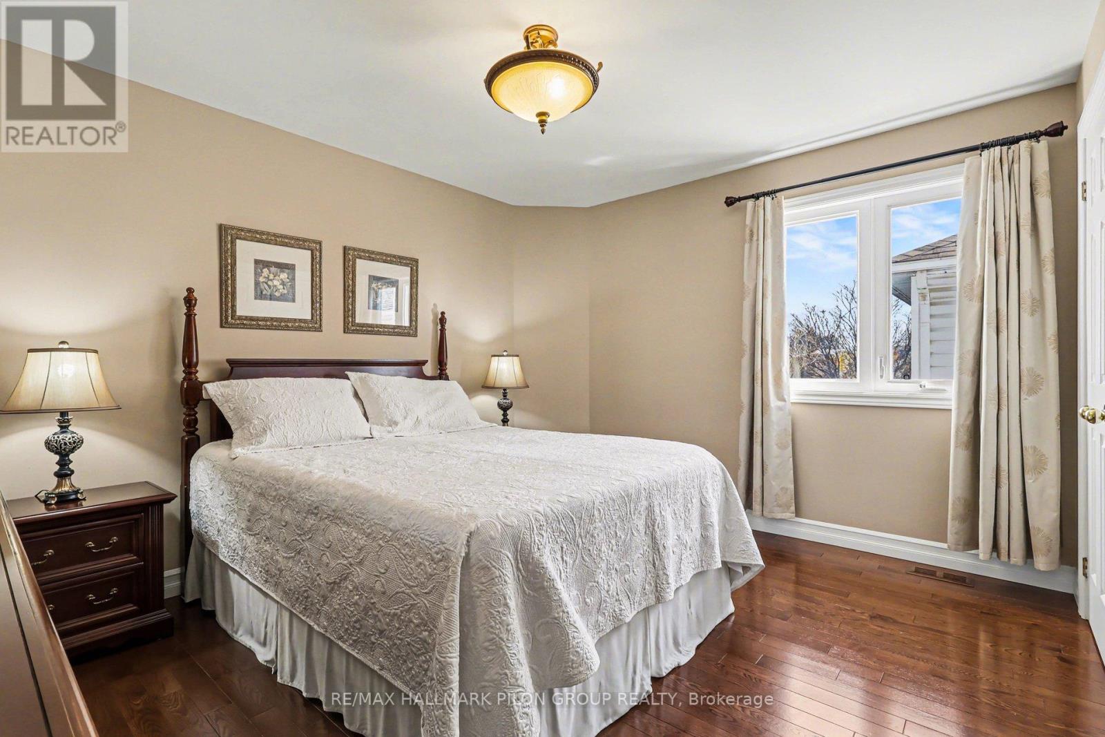 6603 Windsong Avenue, Ottawa, Ontario  K1C 6N1 - Photo 11 - X12981462