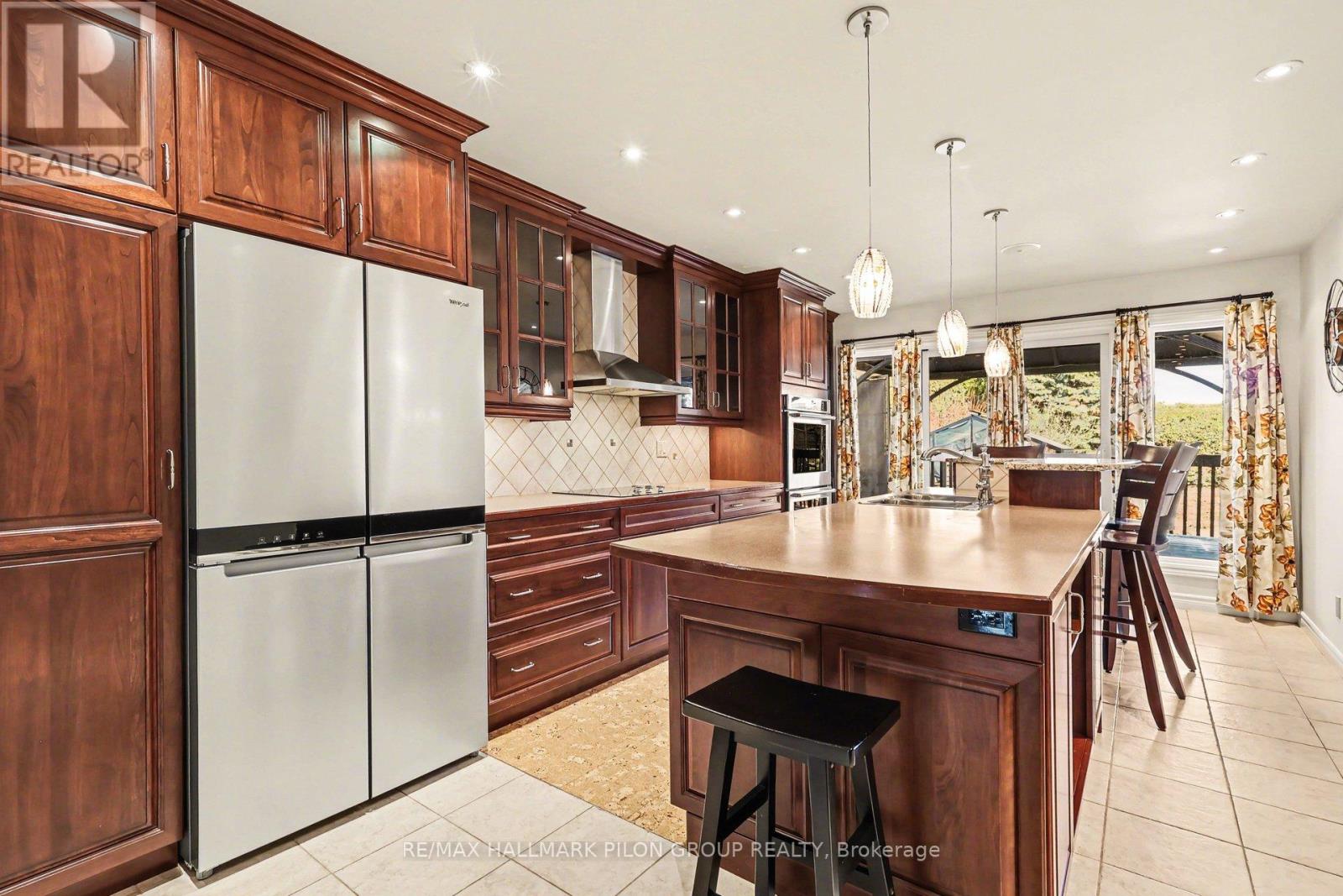 6603 Windsong Avenue, Ottawa, Ontario  K1C 6N1 - Photo 5 - X12981462