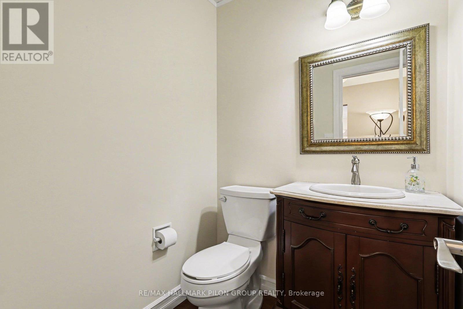 6603 Windsong Avenue, Ottawa, Ontario  K1C 6N1 - Photo 6 - X12981462