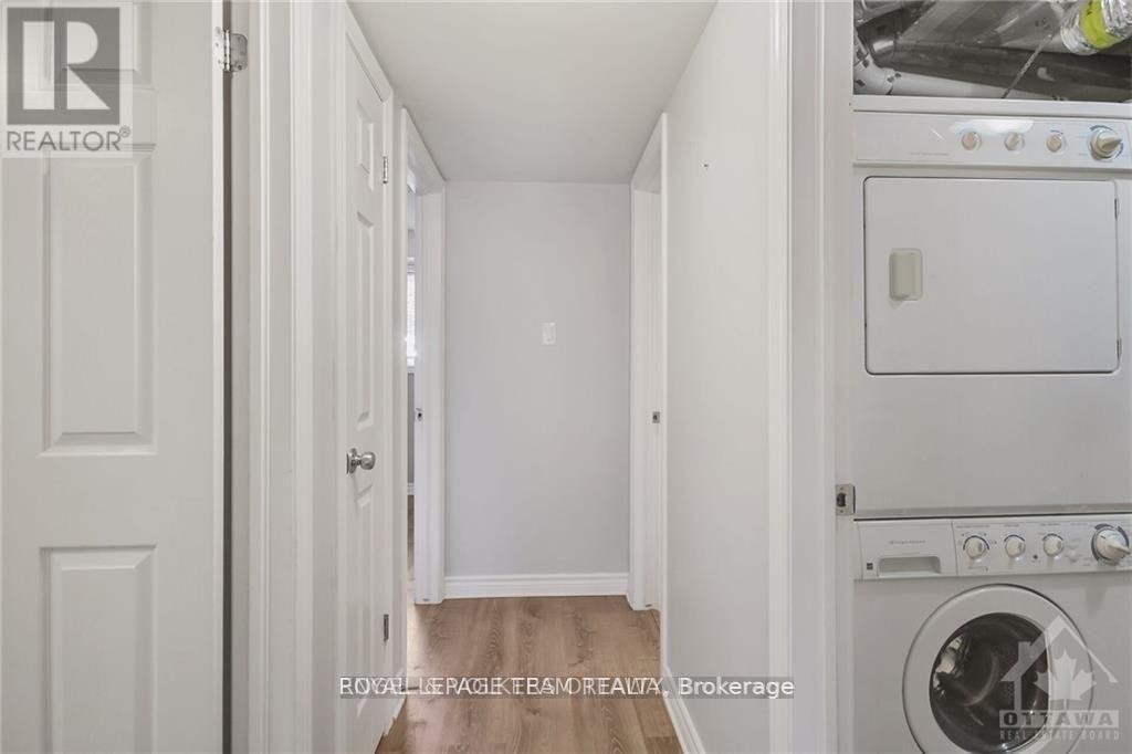 2 - 46 Barnstone Drive, Ottawa, Ontario  K2G 4R6 - Photo 18 - X12981528