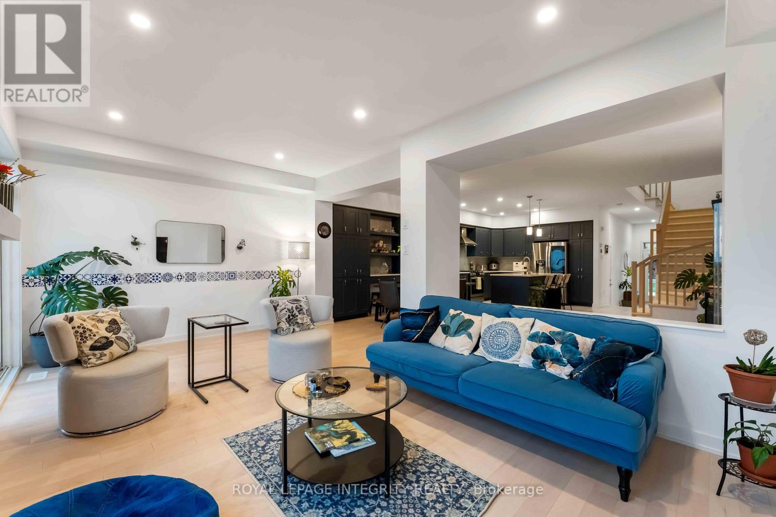 221 Finsbury Avenue, Ottawa, Ontario  K2S 2X9 - Photo 18 - X12981560