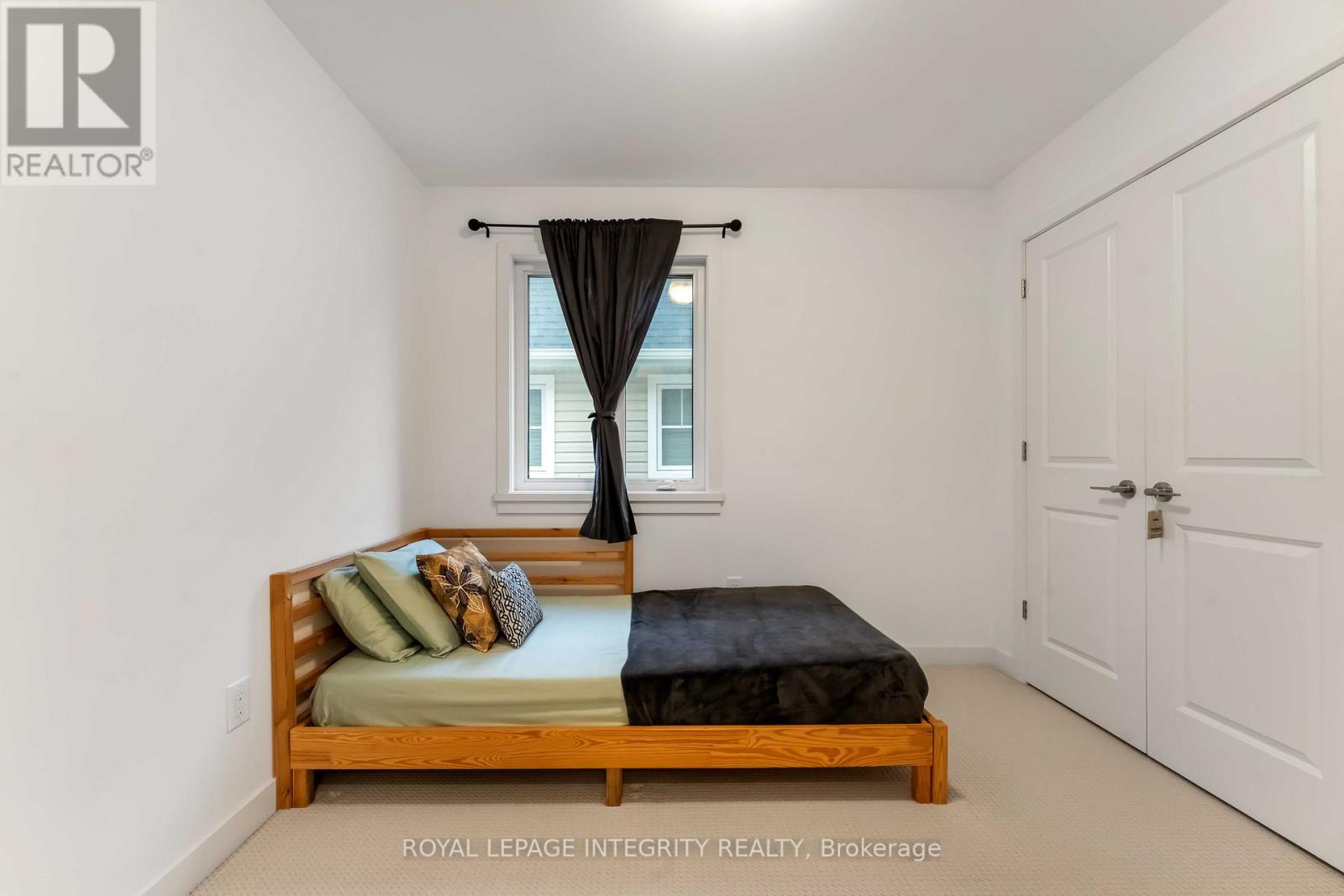 221 Finsbury Avenue, Ottawa, Ontario  K2S 2X9 - Photo 29 - X12981560