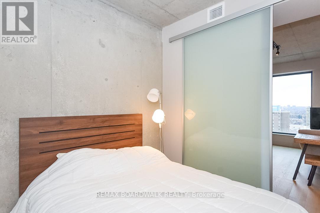 1709 - 203 Catherine Street, Ottawa, Ontario  K2P 1J5 - Photo 9 - X12981622