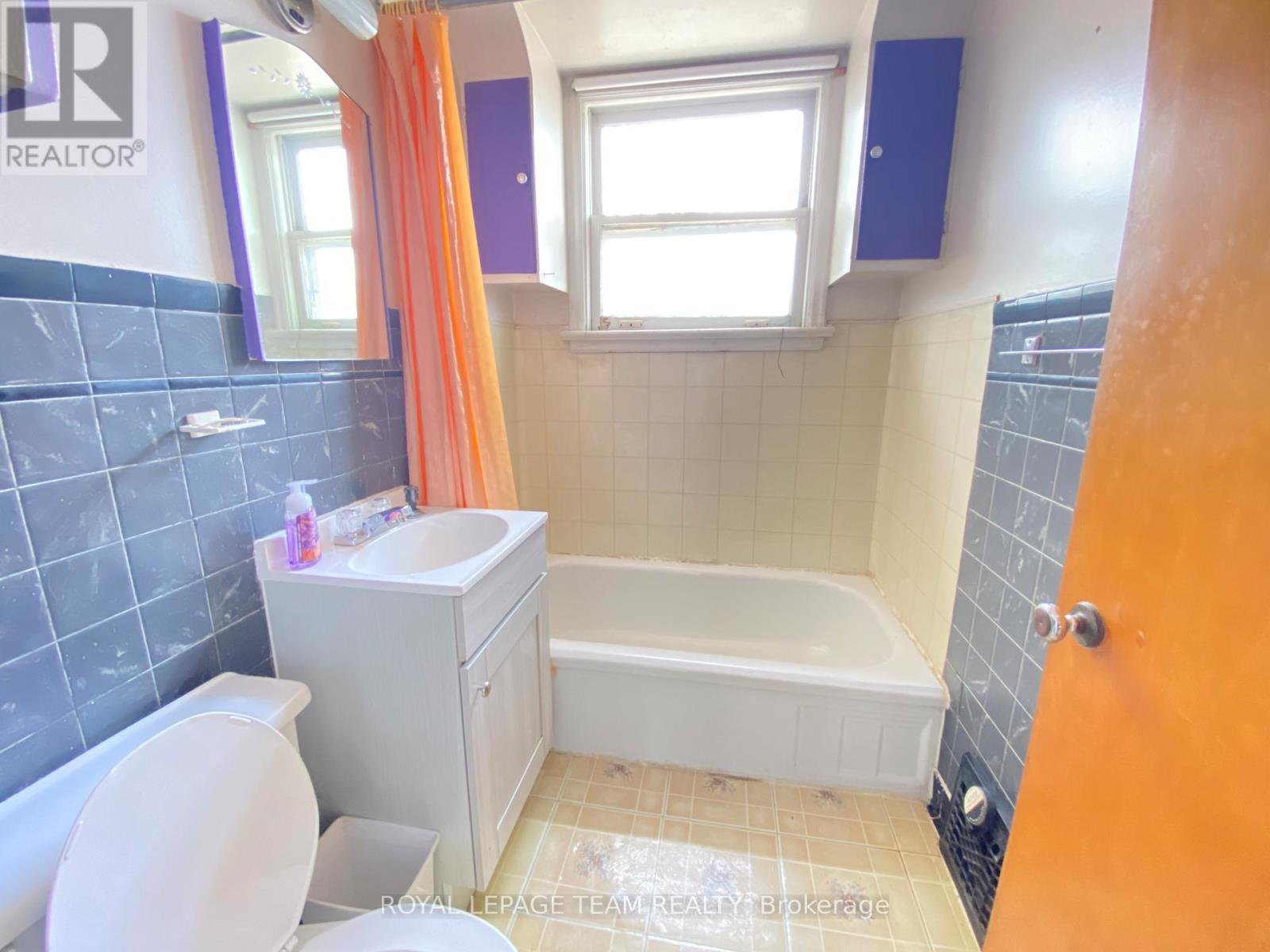 204 Baskin Drive E, Arnprior, Ontario  K7S 3G8 - Photo 4 - X12981634